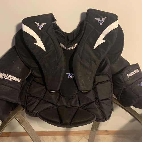 V5 Goalie Chest Protector Senior Pro Stock