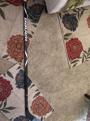New Bauer Vapor 1X Lite Hockey Stick Lefty Mid Intermediate Pro Stock