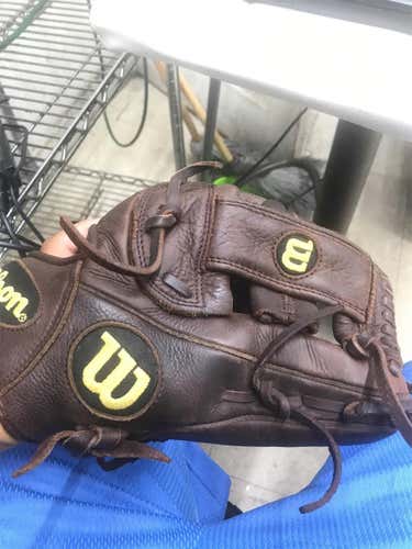 A800 Baseball Glove
