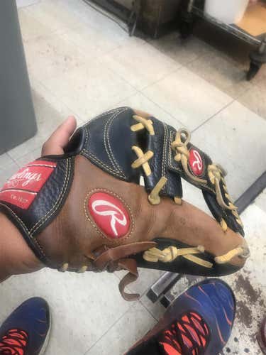 Bull Baseball Glove