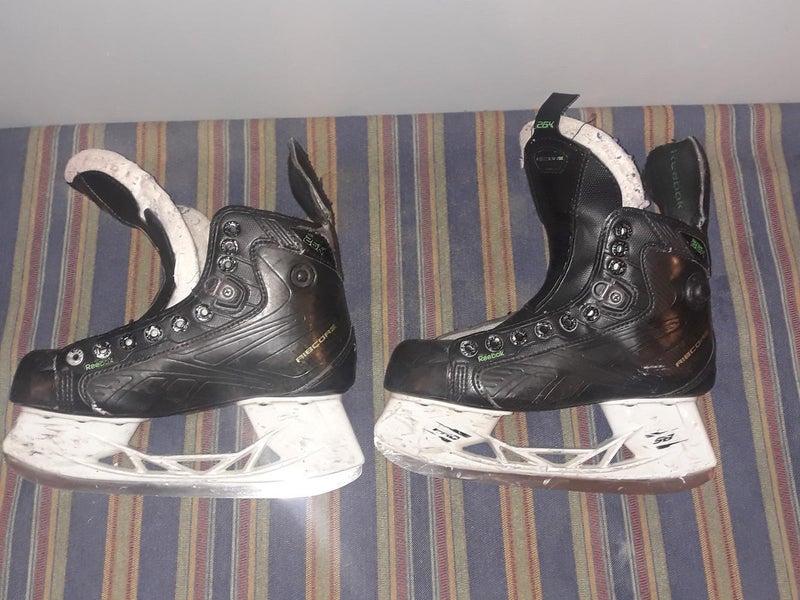 Reebok 26K PUMP Hockey Skates Junior Size 4