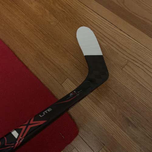 Vapor 1X Lite Hockey Stick Lefty P28 65 Flex