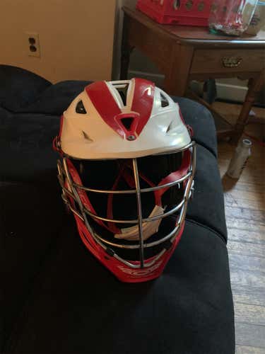 R Helmet Adult