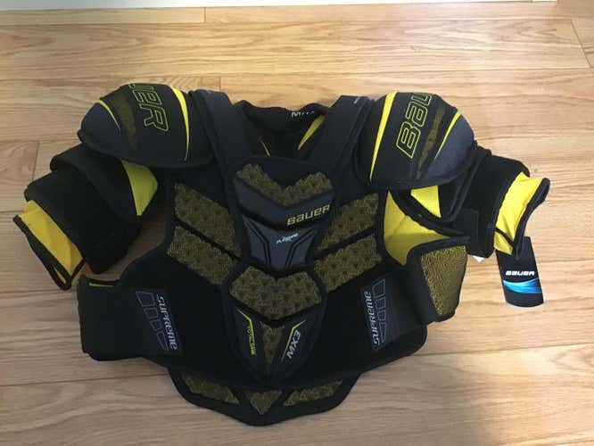 New Bauer Supreme TotalOne MX3 Shoulder Pads Senior