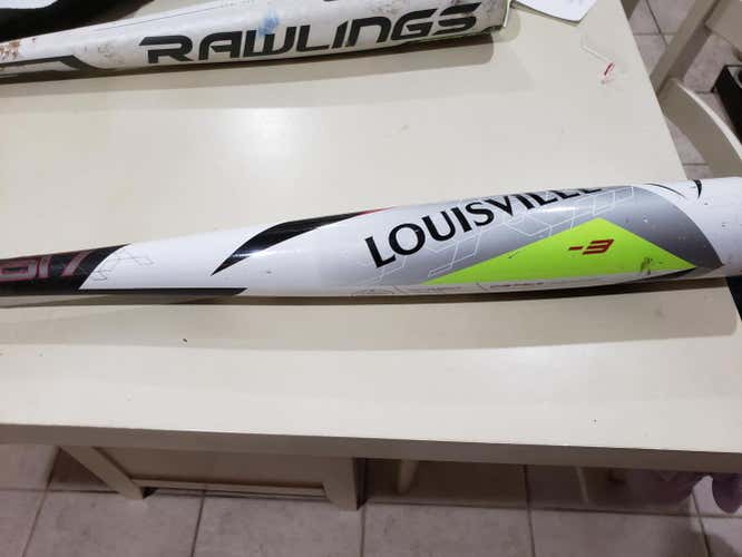 Louisville Slugger Solo 617 Bat