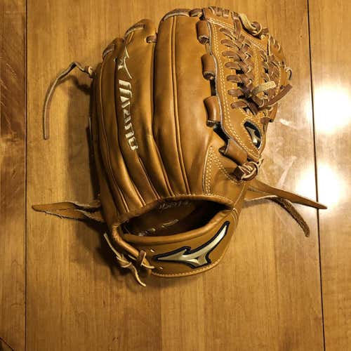 Global Elite Baseball Glove