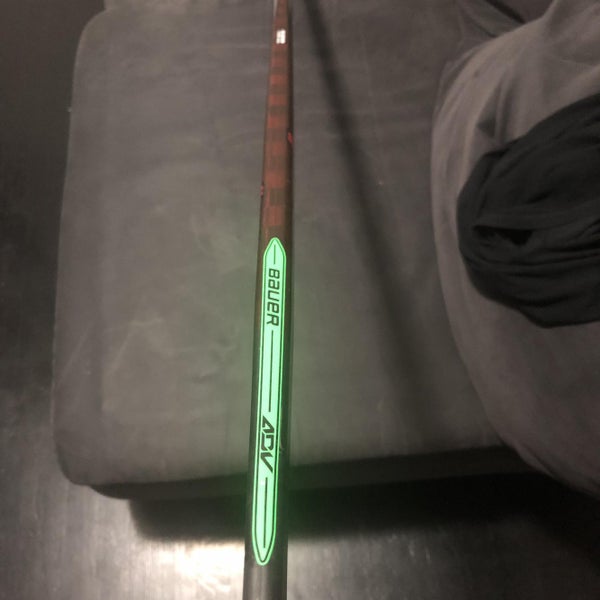 Vapor ADV Hockey Stick Righty Toe Senior Pro Stock