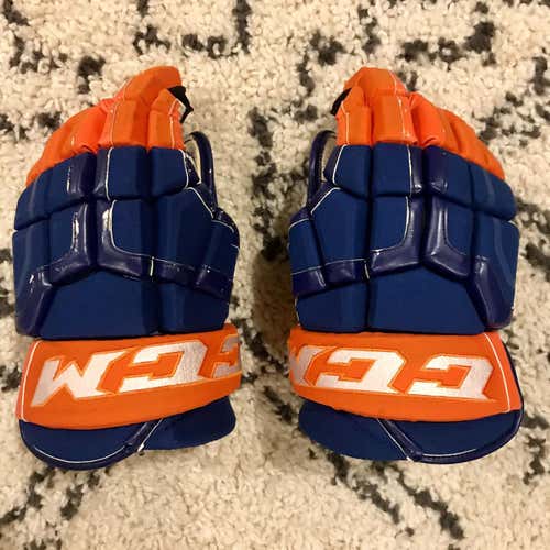 CCM HG50XP Gloves Senior Pro Stock - Oilers / Islanders - 13”
