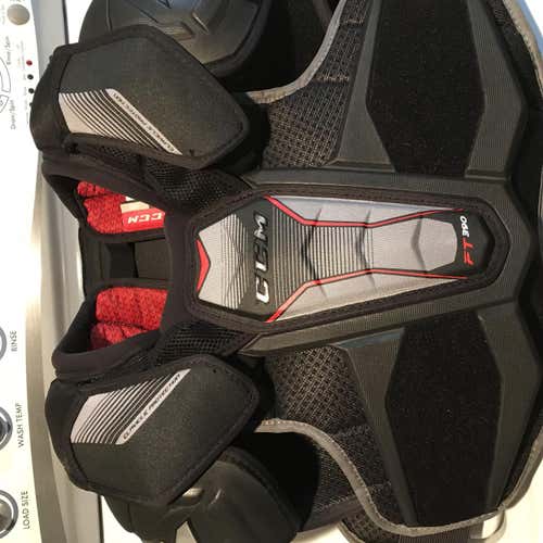 JetSpeed Ft390 Shoulder Pads Senior