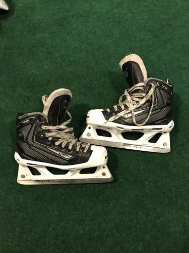 CCM RibCor 44K Hockey Goalie Skates Junior Size 4