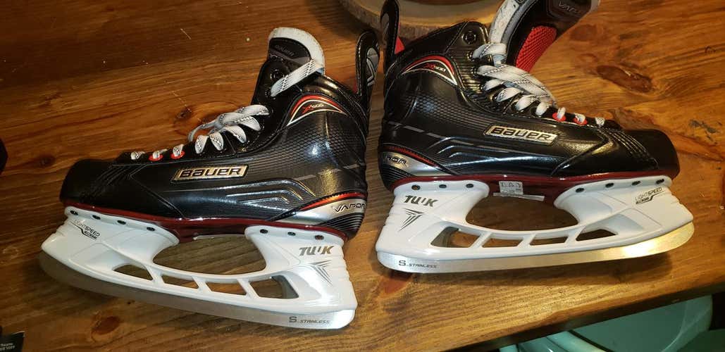 Bauer Vapor X500 Hockey Skates Senior Size 9.5