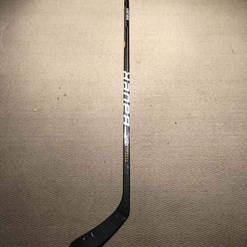 Bauer TotalOne Hockey Stick Righty Senior