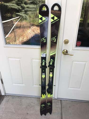 2018 Fischer RC4 World Cup SL Skis