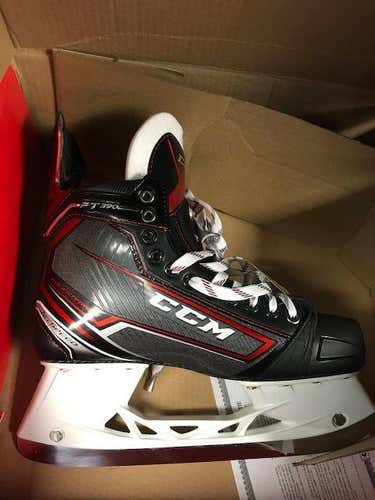 New CCM JetSpeed FT390 Hockey Skates Senior Size 9