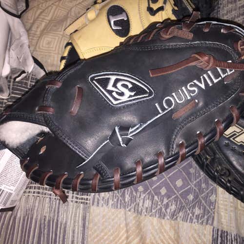 New Louisville Slugger Catcher's Glove