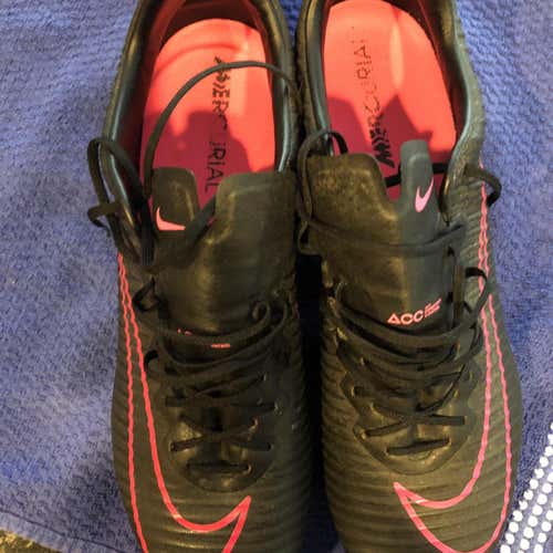 Mercurial Vapor Cleats