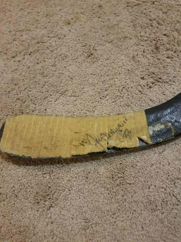 BRIAN LONEY Signed 93'94 Hamilton Canucks Game Used Hockey Stick AHL COA