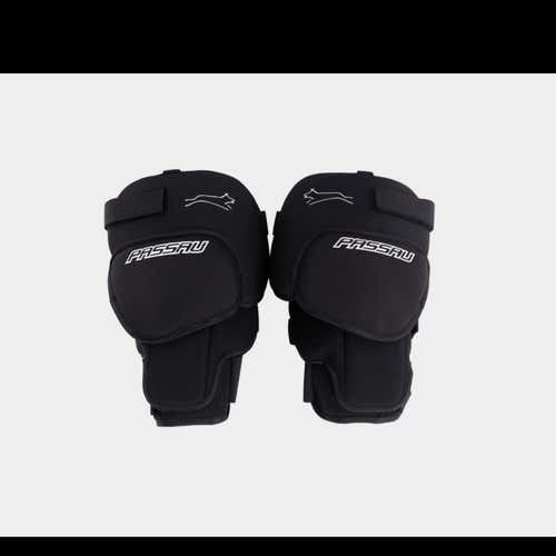 New  Passau Pro Knee Guard