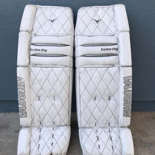 Velocity V5 Goalie Leg Pads Senior