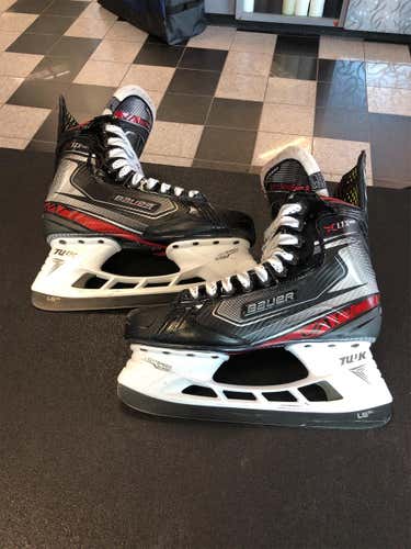 Vapor X2.9 Hockey Skates Senior Size 8