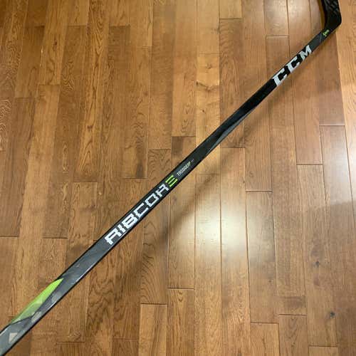 NEW CCM Ribcor Trigger 2 PMT Hockey Stick LH 85 flex P28 Senior Pro Stock