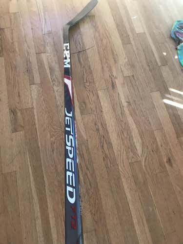 New CCM JetSpeed FT2 Hockey Stick Righty Mid Senior
