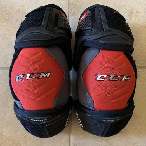 CCM QuickLite QLT 290 Elbow Pads Sz M
