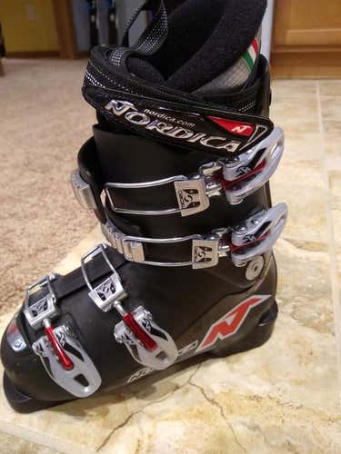 Nordica Dobermann Team 60 Ski Boots Size 20.5