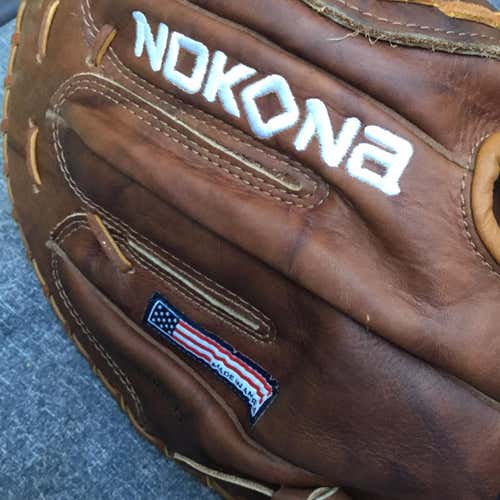 New N80W Softball Glove Adult