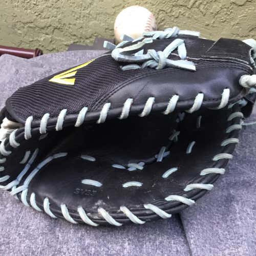 Salvo SVS3 Softball Glove Adult