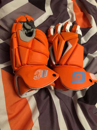 New Six Nation Chiefs Gloves