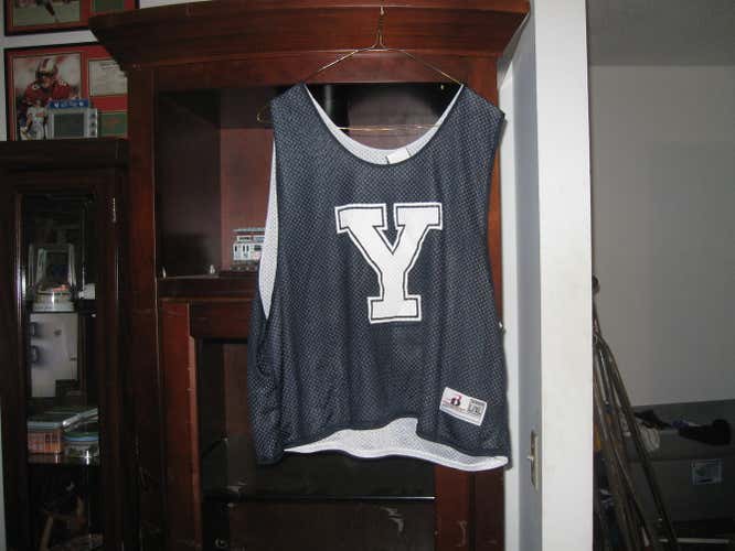YALE BULLDOGS REVERSEABLE JERSEY(L/XL)