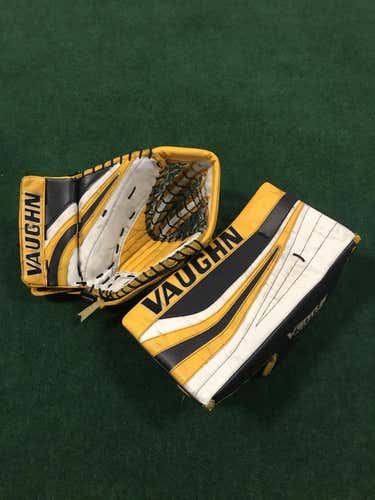 Vaughn Ventus Goalie Gloves & Blockers Regular Senior