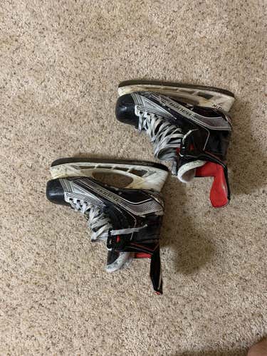 Vapor 1X Skates Senior  Size 8