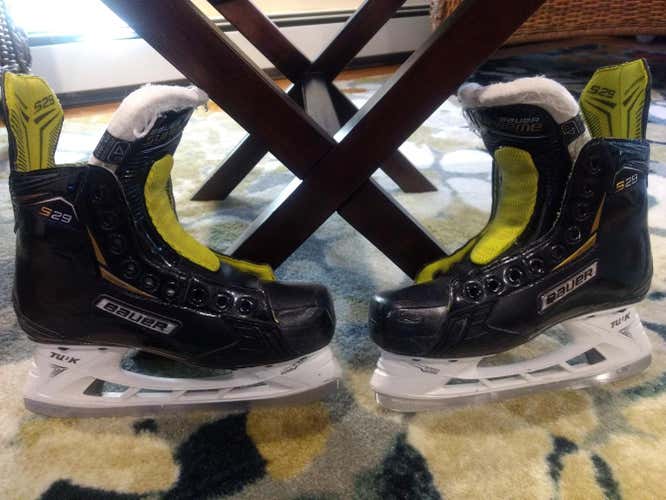 Bauer Supreme S29 Hockey Skates Junior Size 4.5