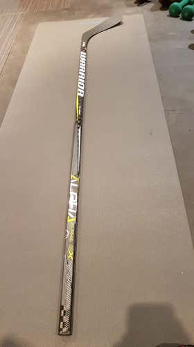 New Warrior Alpha QX Hockey Stick Righty W03 ( Backstrom)  Senior - 85 Flex