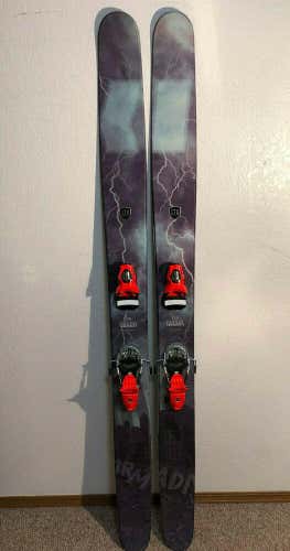 Armada Bubba Powder Skis 178 cm. Rossignol Pivot 140 Bindings MINT CONDITION!