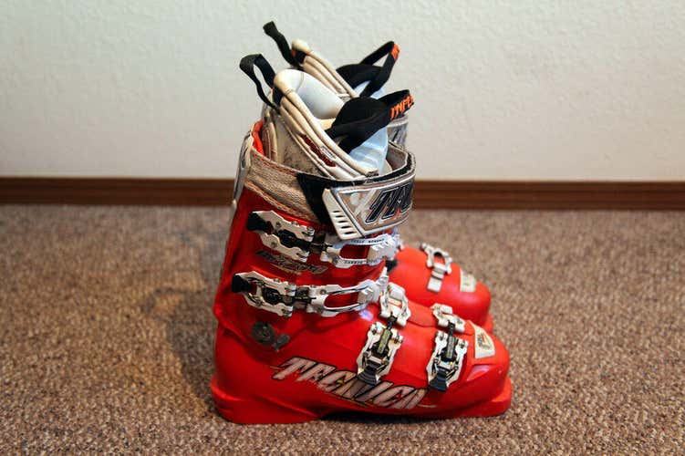 Tecnica Diablo Inferno 110 Men's Downhill Ski Boots US Men's size 6.5 Mondo 24.5