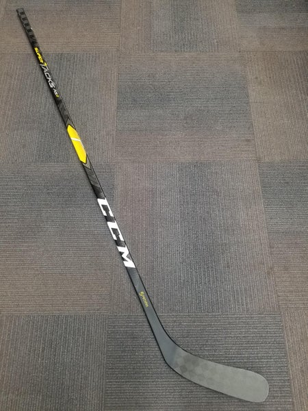 New CCM Super Tacks AS1 Senior Hockey Stick (Left, 85 Flex, P88)