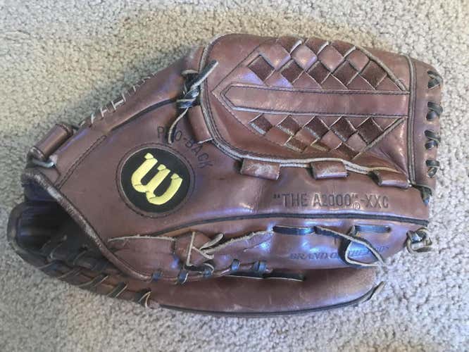 Wilson A2000 Baseball Glove