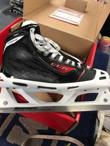 New CCM RBZ 80 Hockey Goalie Skates Senior Size 10.5