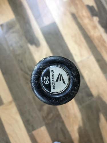 2017 Easton Mako Beast Bat