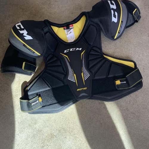 CCM Tacks 9040 Shoulder Pads Senior