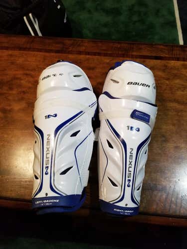 Bauer Nexus 1N Shin Pads Senior