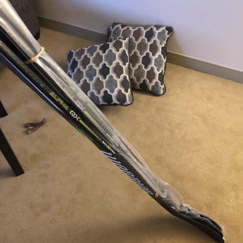 3 New Alpha QX Hockey P28