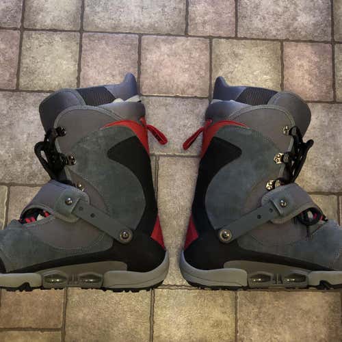 Burton Ruler Step-In Boots and Bindings