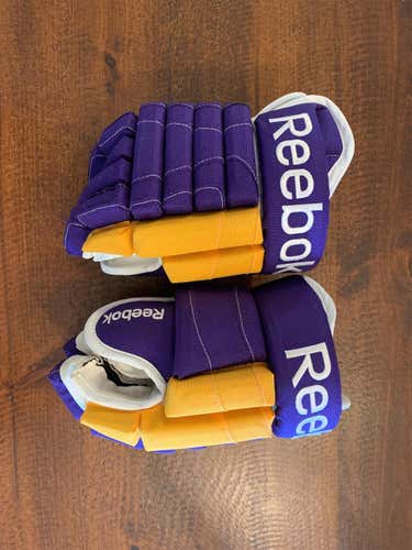 Reebok 4-Roll pro Gloves Senior Pro Stock LA Kings