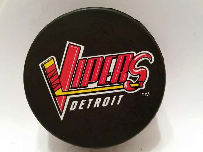 1997'98 DETROIT VIPERS IHL HOCKEY PUCK Ad Back Modernistic Viceroy