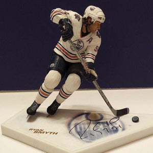 RYAN SMYTH Edmonton Oilers Autographed Signed McFarlane NHL Hockey Figure COA