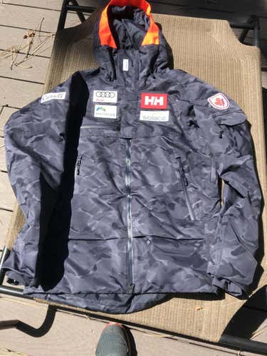 Helly Hansen Garibaldi Canadian Ski Team Jacket
